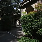 Centro Paolo Vi Otel