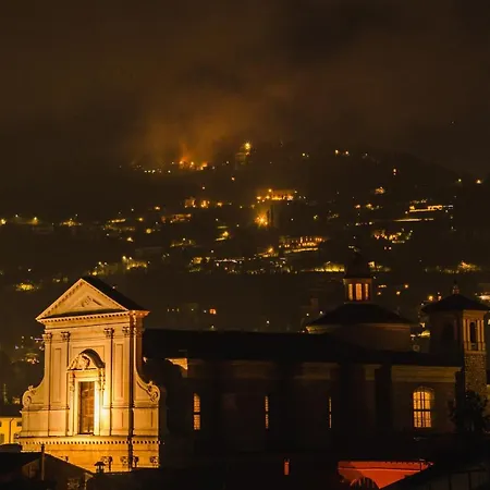 Отель Centro Paolo Vi