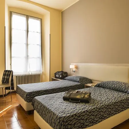 Hotel Centro Paolo Vi 3*