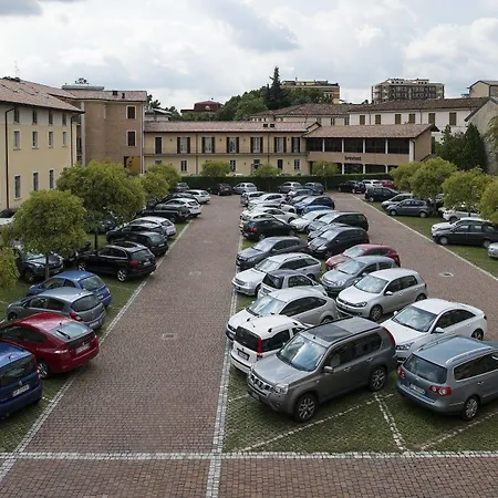 Hotel Centro Paolo Vi 3*