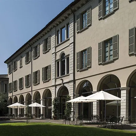 Centro Paolo Vi Hotel 3*